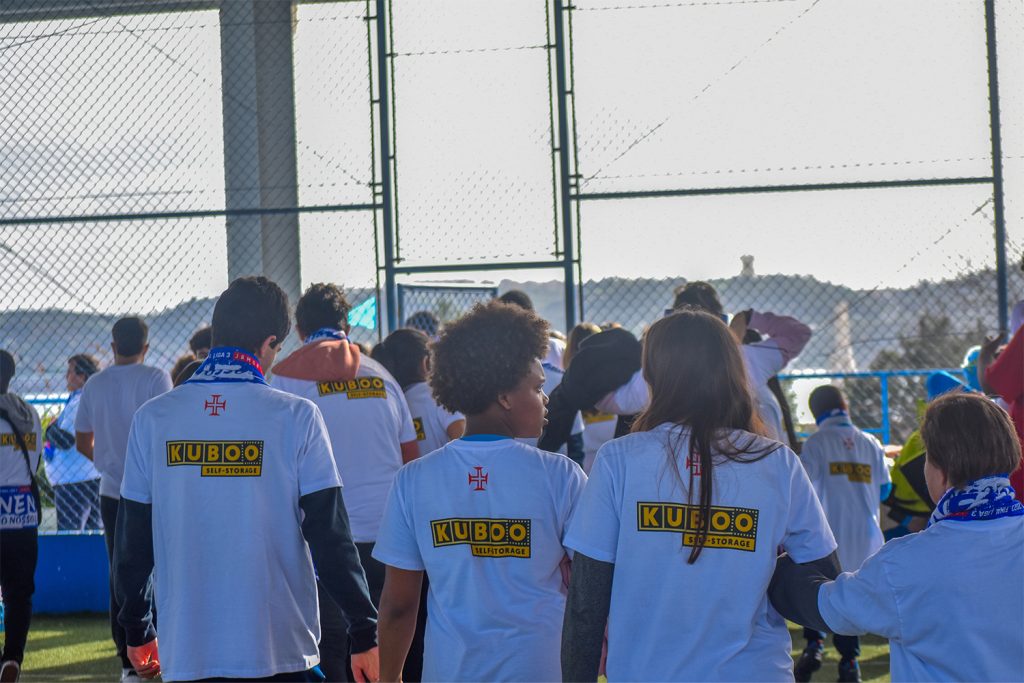 kids holding arms during the day of people with disabilities celebration